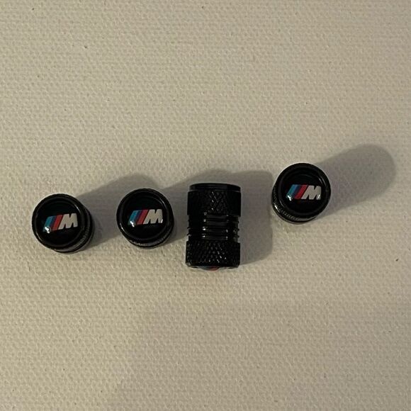 BMW Motorsports Valve Stem Caps in Black Set of 4 NWT - Picture 1 of 4